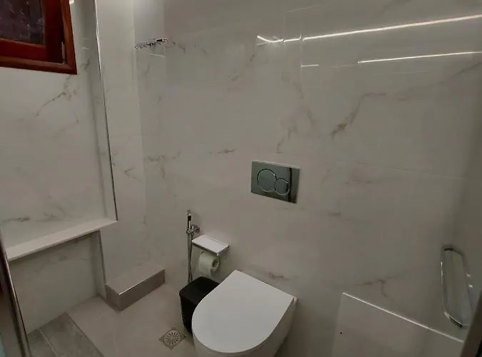 Eolia With Panoramic Chania View * Chania (Crete)